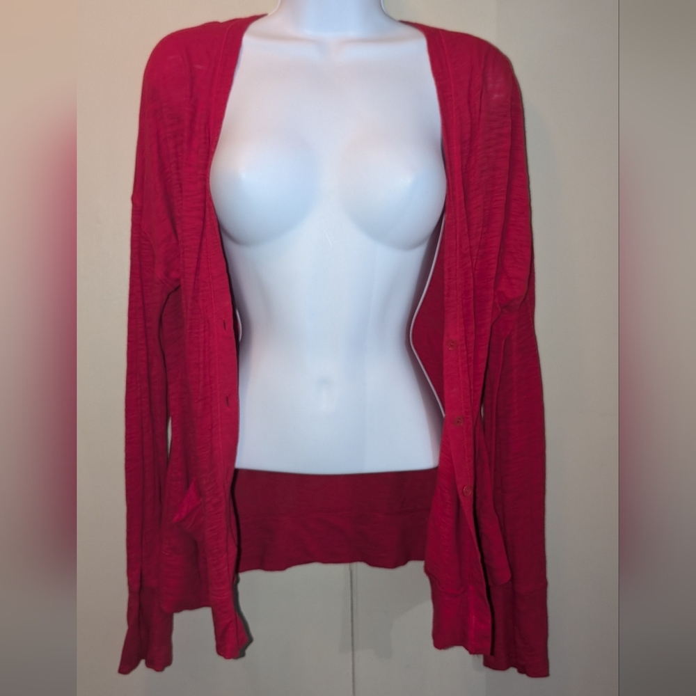 Express Red Button-up Cardi - Picture 4 of 7